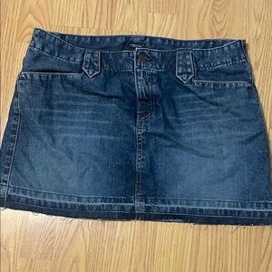 American Eagle mini skirt